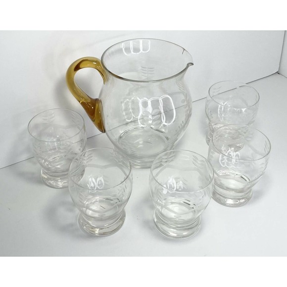 Vintage Etched Amber Glass Handled Pitcher 6 7/8” w/ 5 Matching Glasses 3 3/4” - Picture 2 of 7